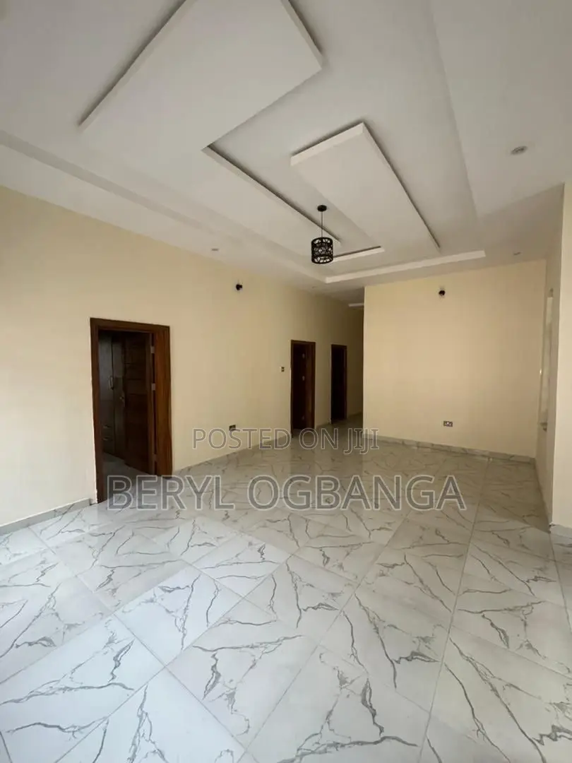 3bdrm Apartment in Chevron for rent in Chevron