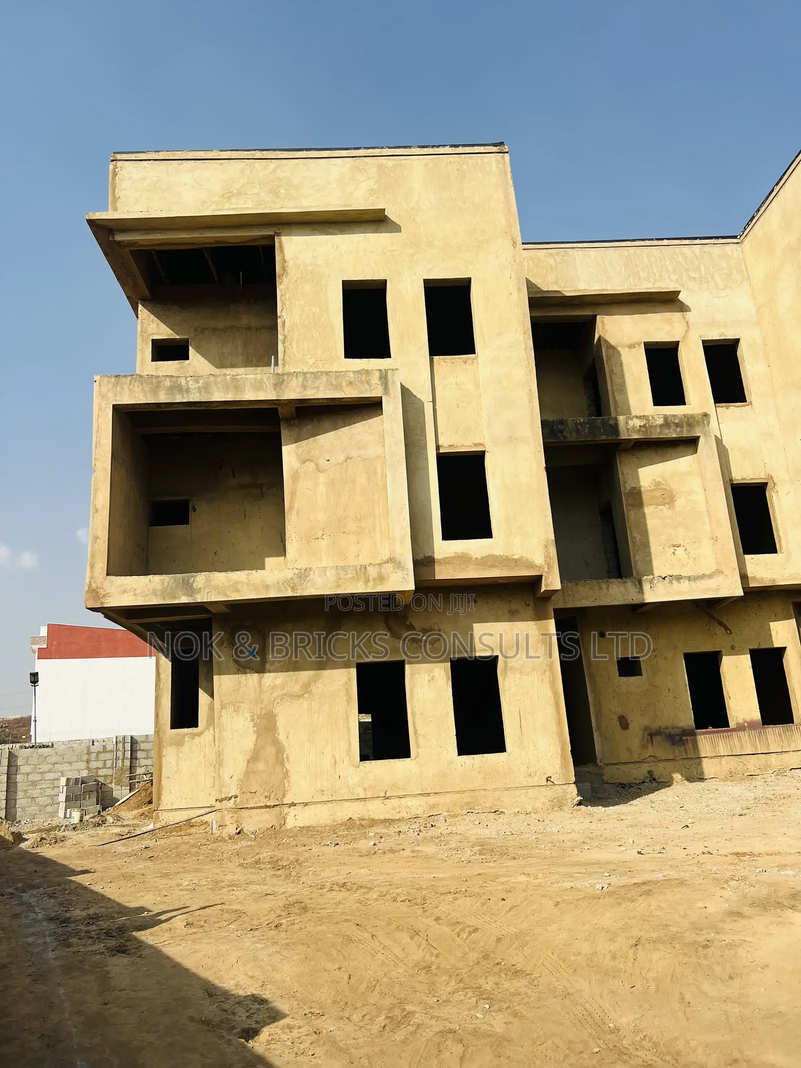 4bdrm Duplex in Bricks Court, Guzape District for sale in Guzape District