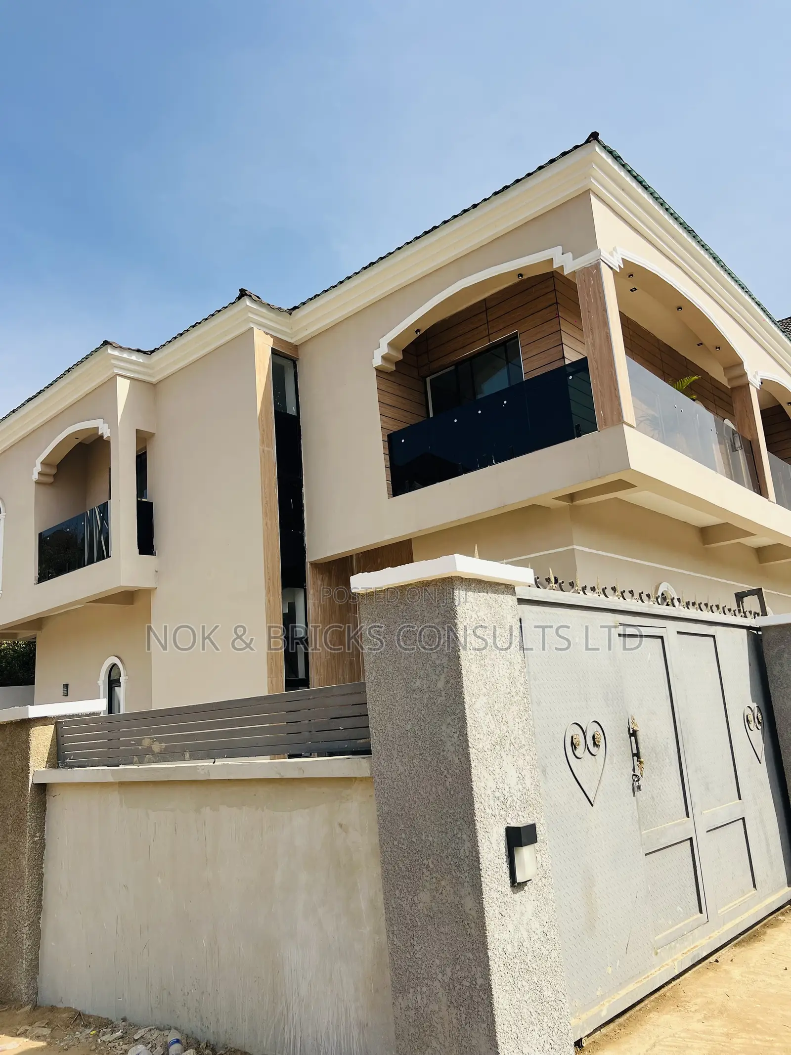 4bdrm Duplex in Naf Valley Estate, Asokoro for sale in Asokoro