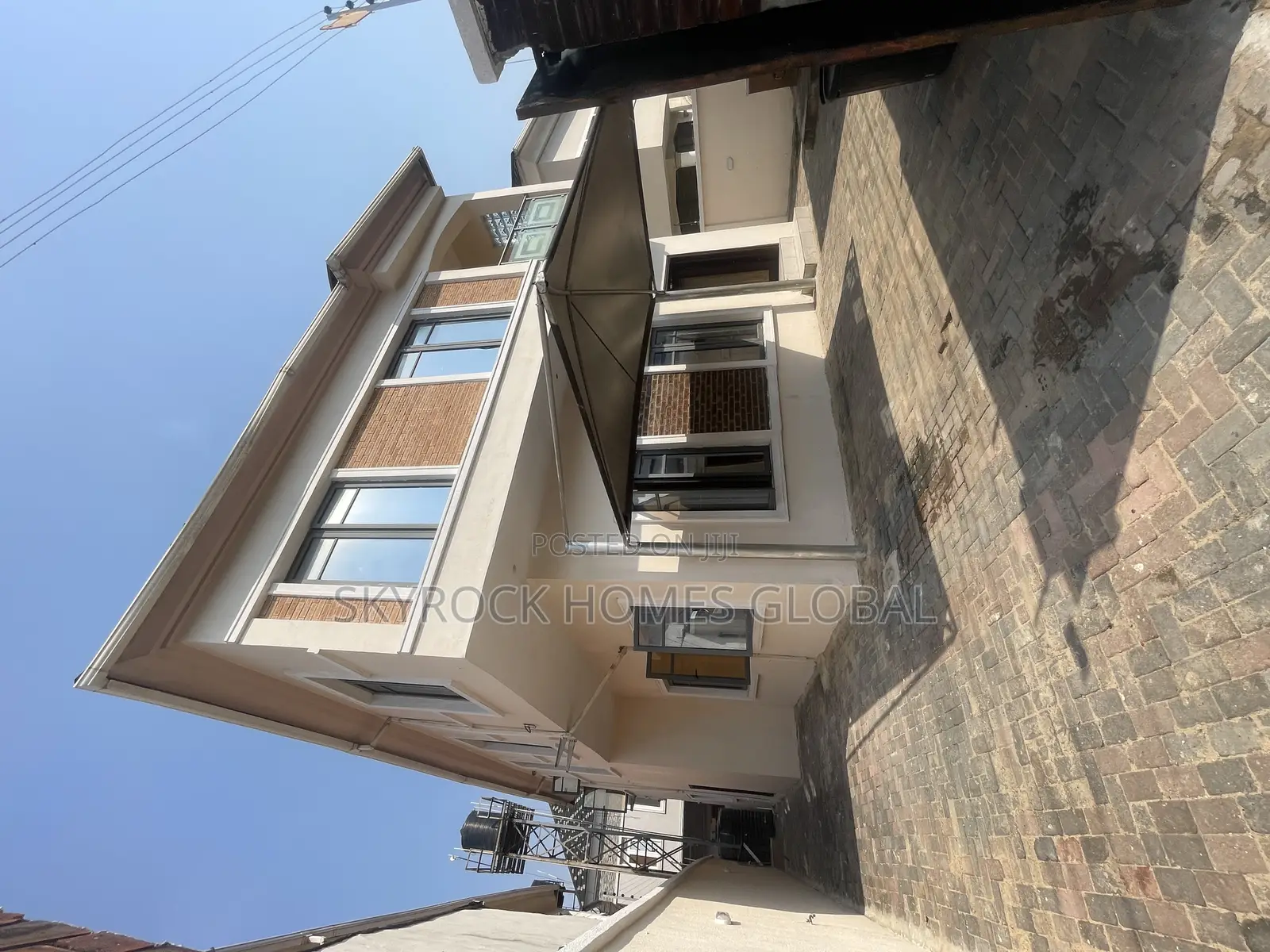 4bdrm Duplex in Bera Estate, Chevron for rent in Chevron