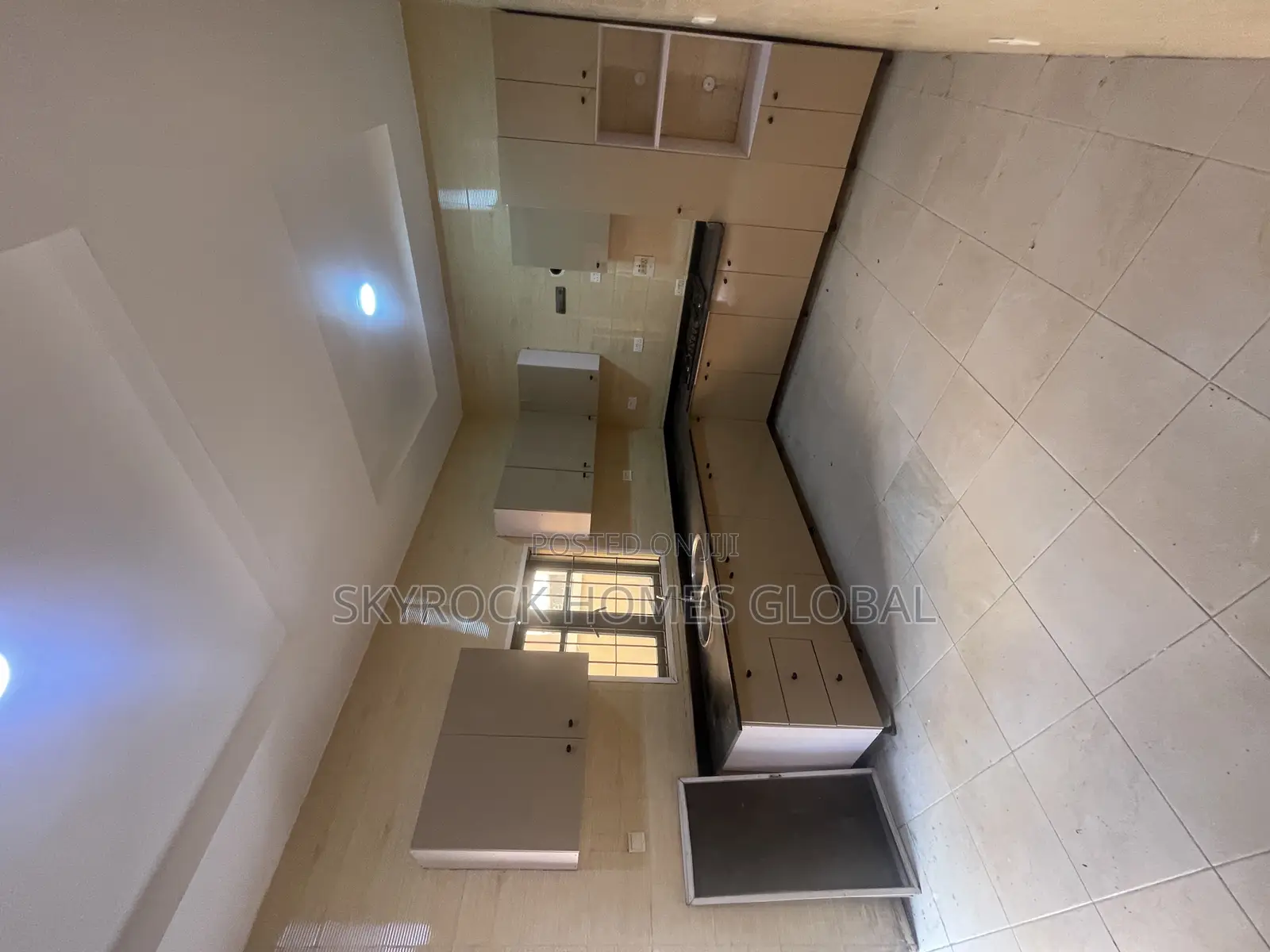 4bdrm Duplex in Bera Estate, Chevron for rent in Chevron
