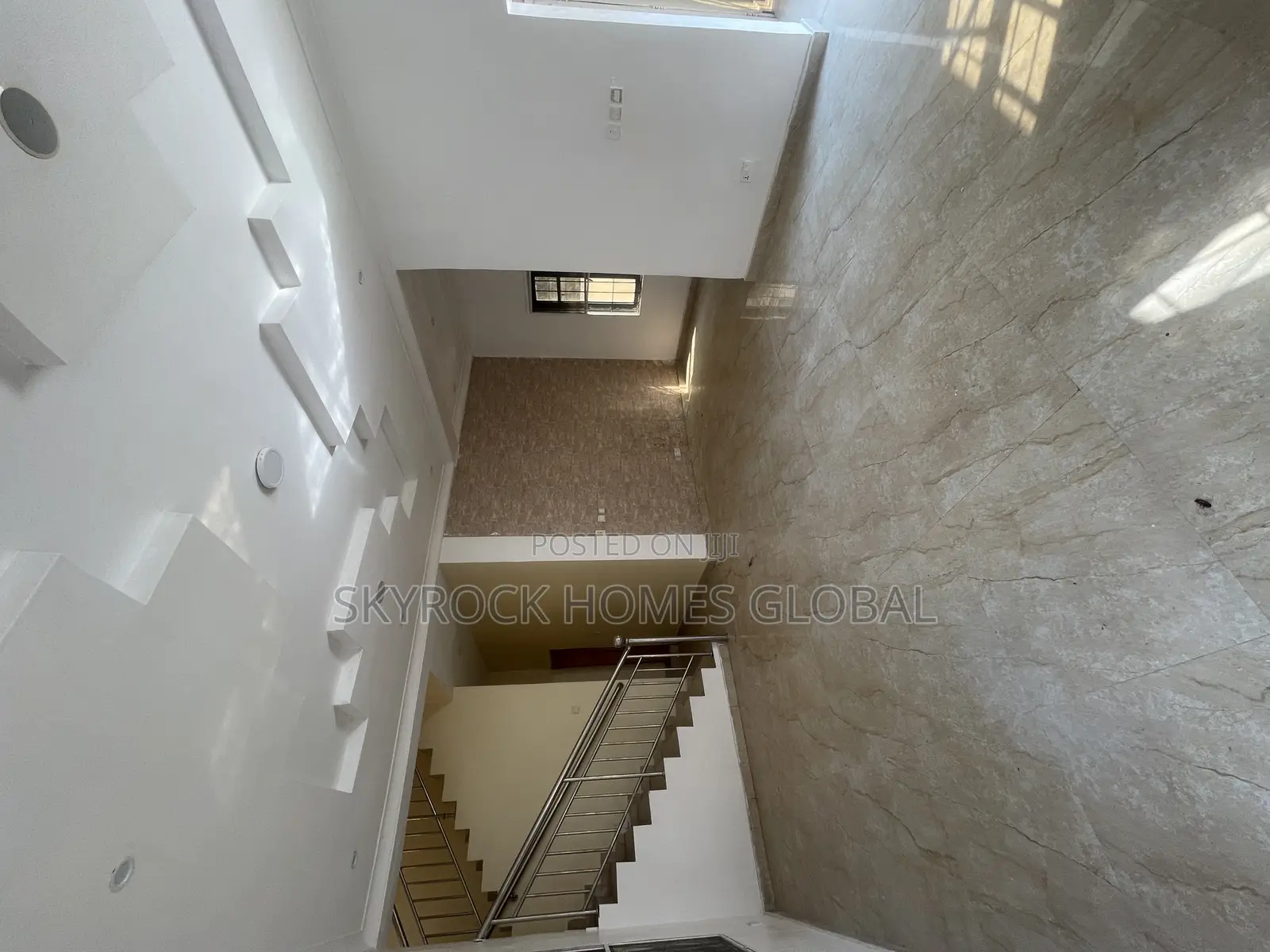 4bdrm Duplex in Bera Estate, Chevron for rent in Chevron