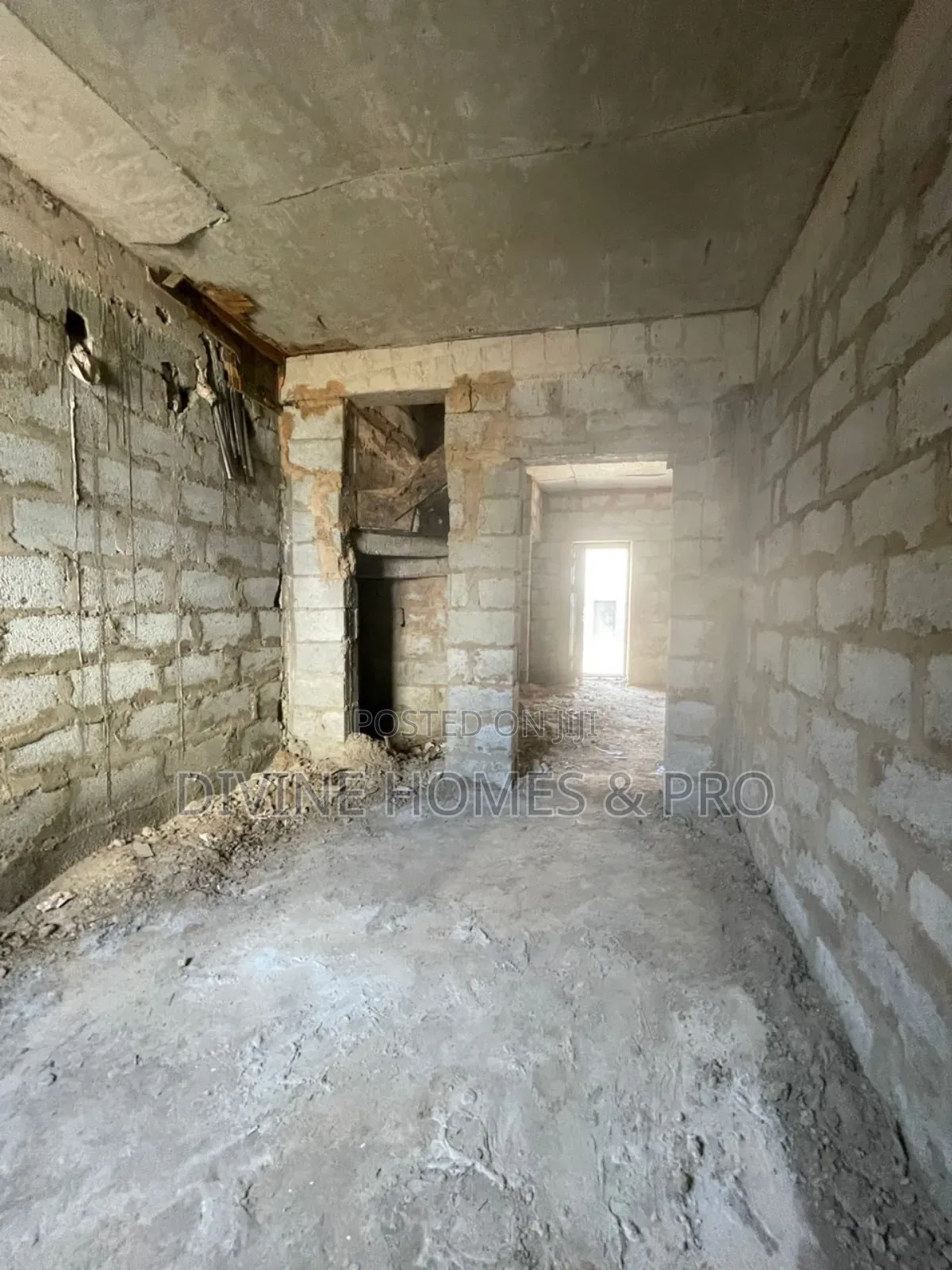 4bdrm Duplex in Life Camp for sale in Life Camp