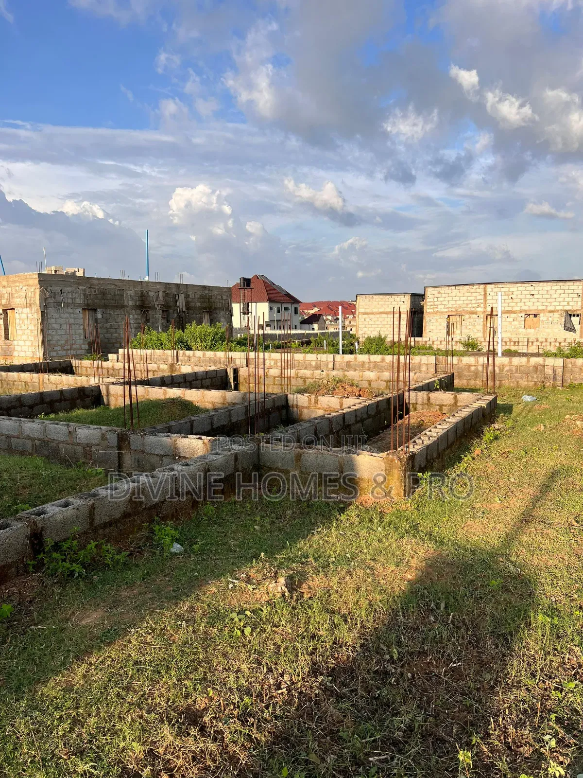A 4bedroom Penthouse Plot in Lugbe District