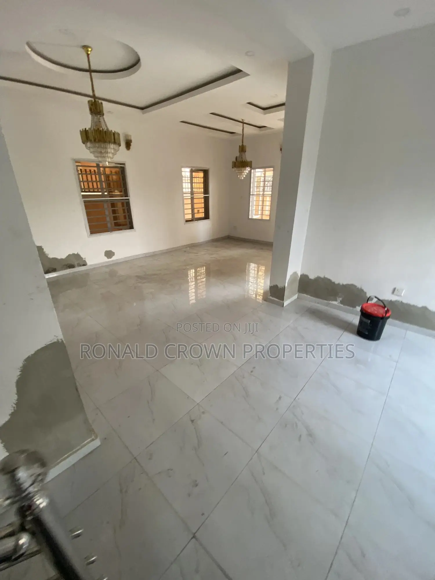 5bdrm Duplex in Ajao Estate for sale in Ajao Estate