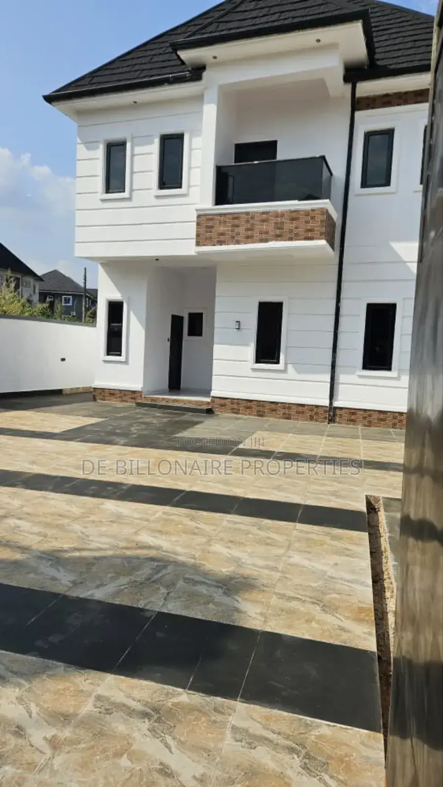 4bdrm Duplex in Owerri for sale in Owerri