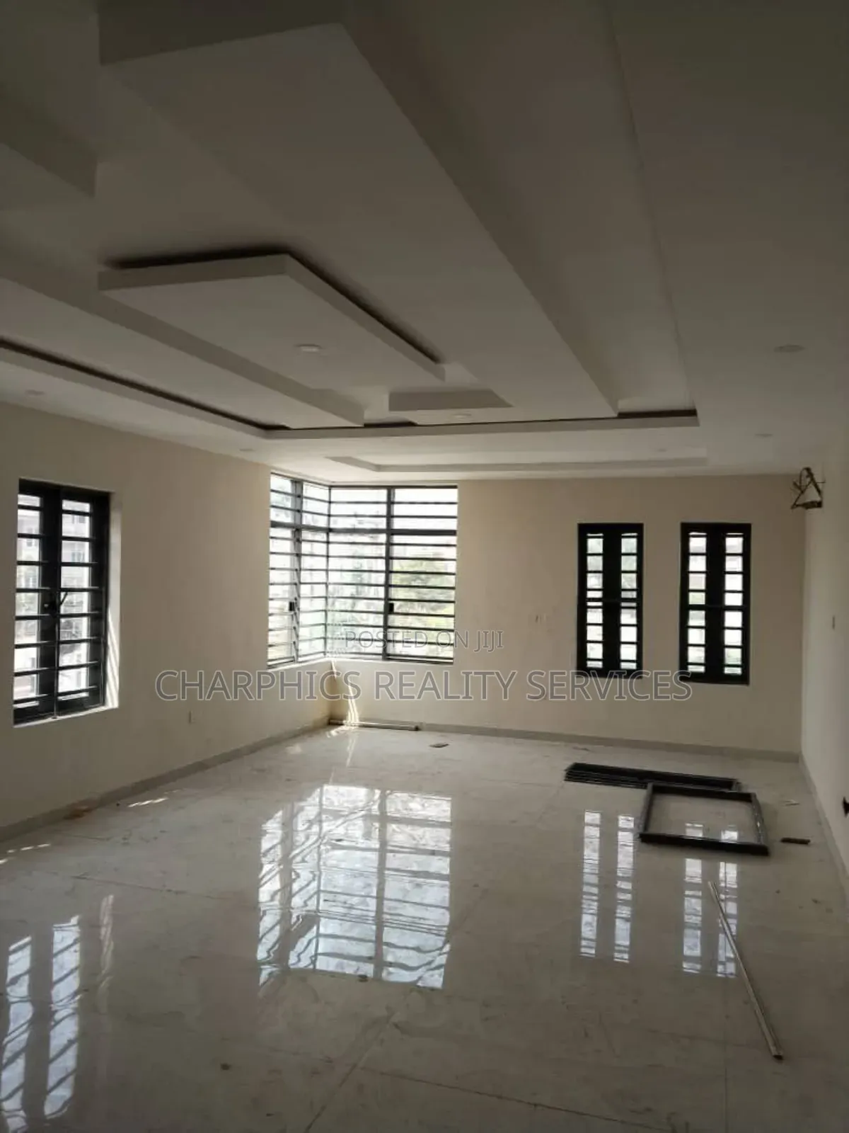 3bdrm Apartment in Ikeja GRA for rent in Ikeja GRA