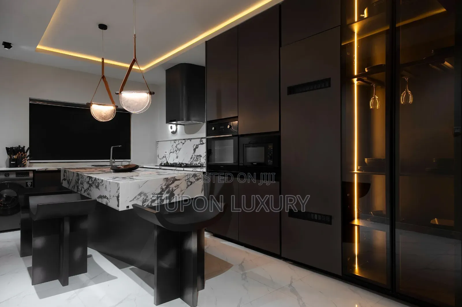 Brand New Luxury 2bedroom With Ps5, Private Cinema 2balconies in Lekki Phase 1