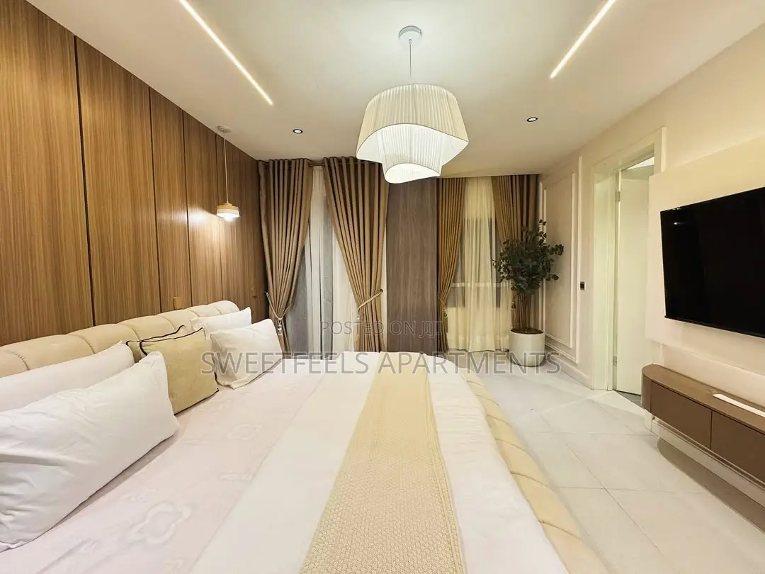 Luxury 3 Bedroom Terrace Duplex Apartment in Ikate