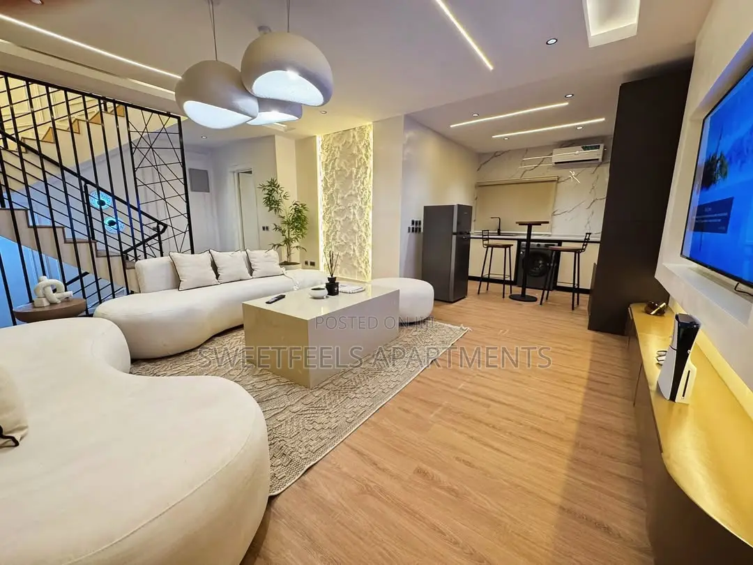 Luxury 3 Bedroom Terrace Duplex Apartment in Ikate