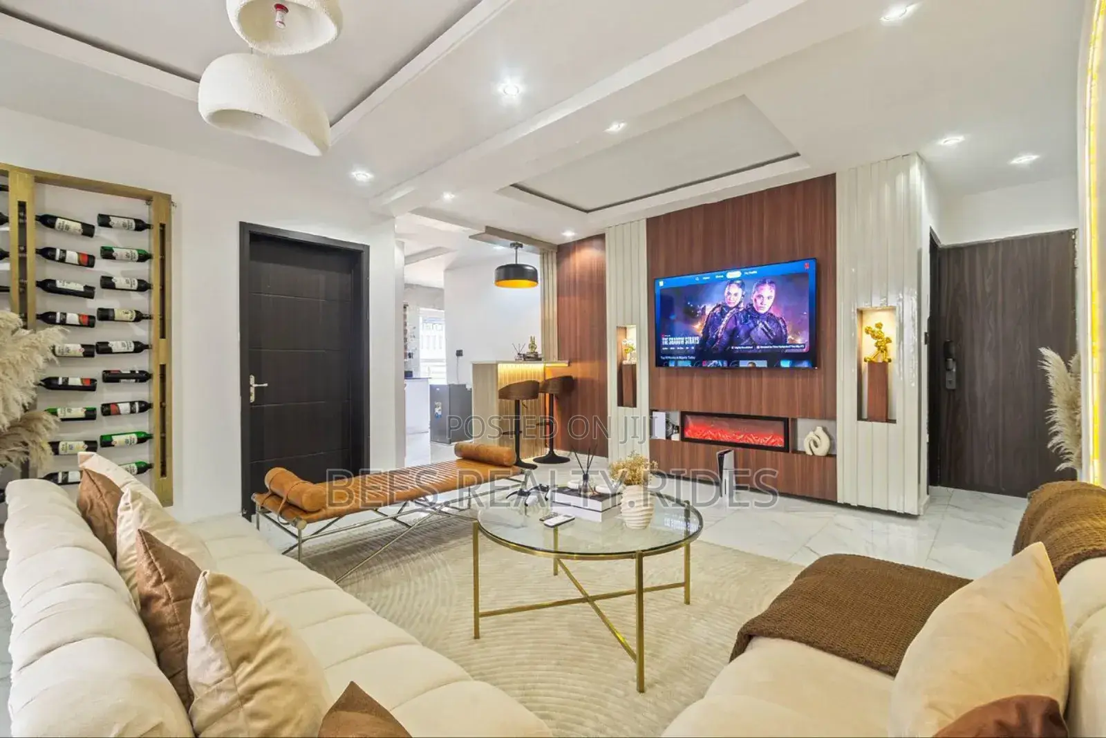 A Spacious 1 Bedroom Apartment With Ps5, 2 Balconies and a Private Gym in Lekki Phase 1