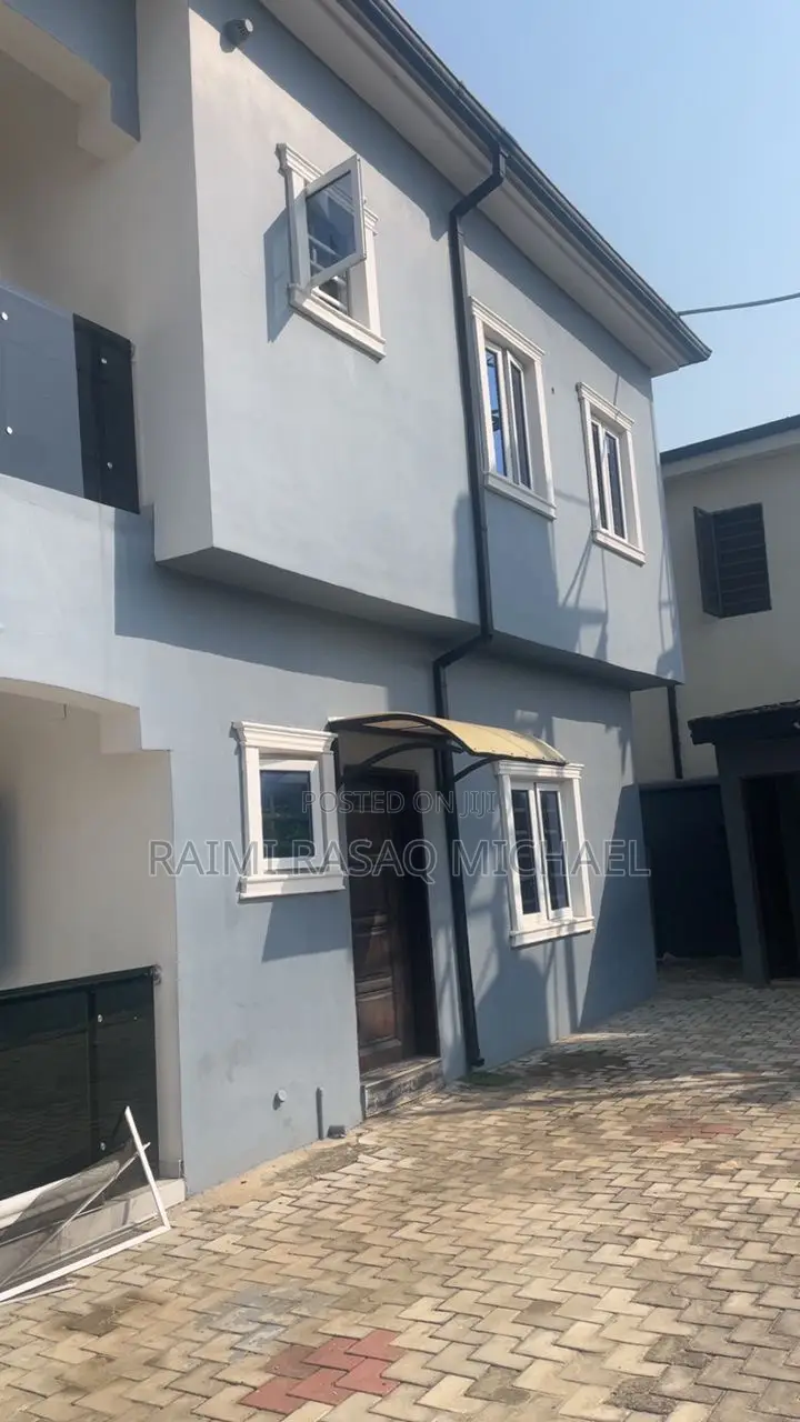 Furnished 2bdrm Apartment in Ogunfayo, Awoyaya for rent in Awoyaya