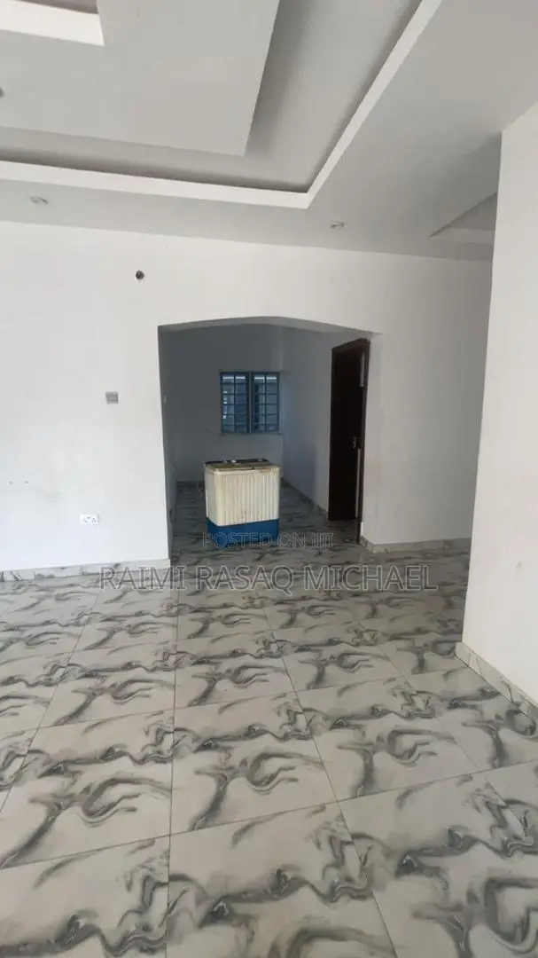 Furnished 2bdrm Apartment in Ogunfayo, Awoyaya for rent in Awoyaya