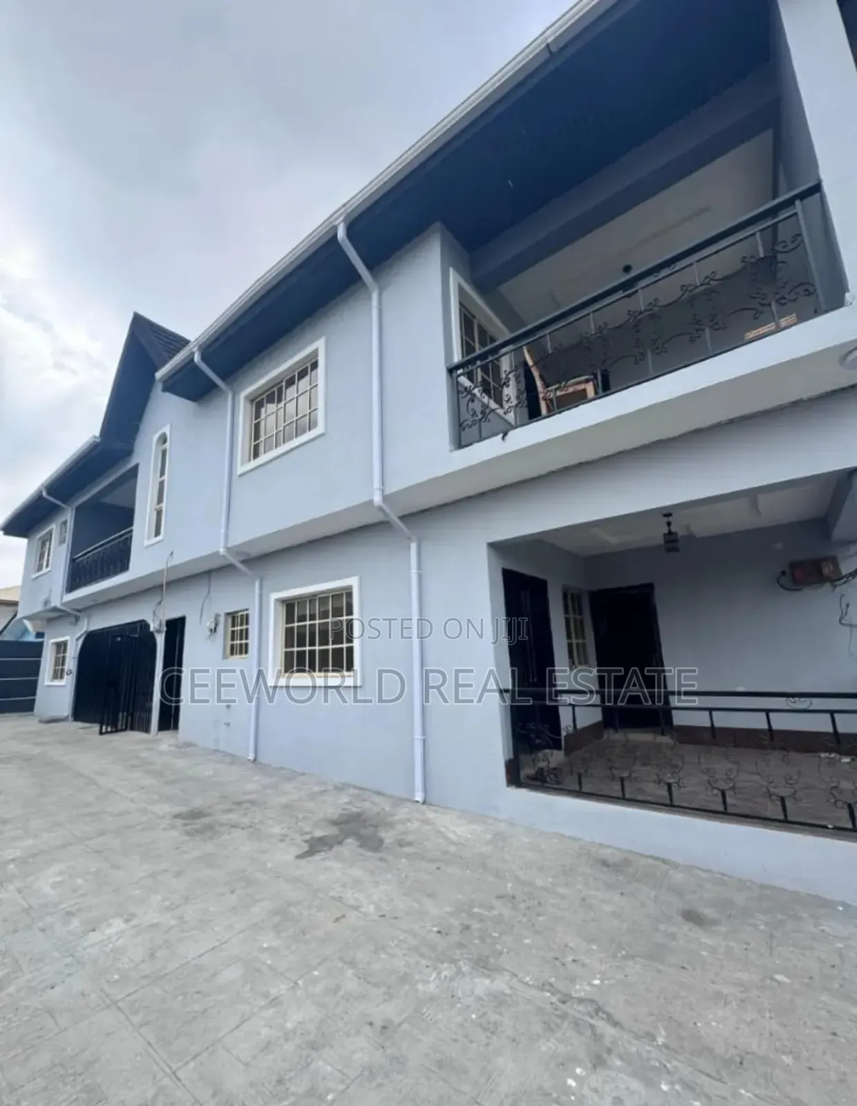 3bdrm Apartment in Alafia Estate, Akobo for rent in Akobo