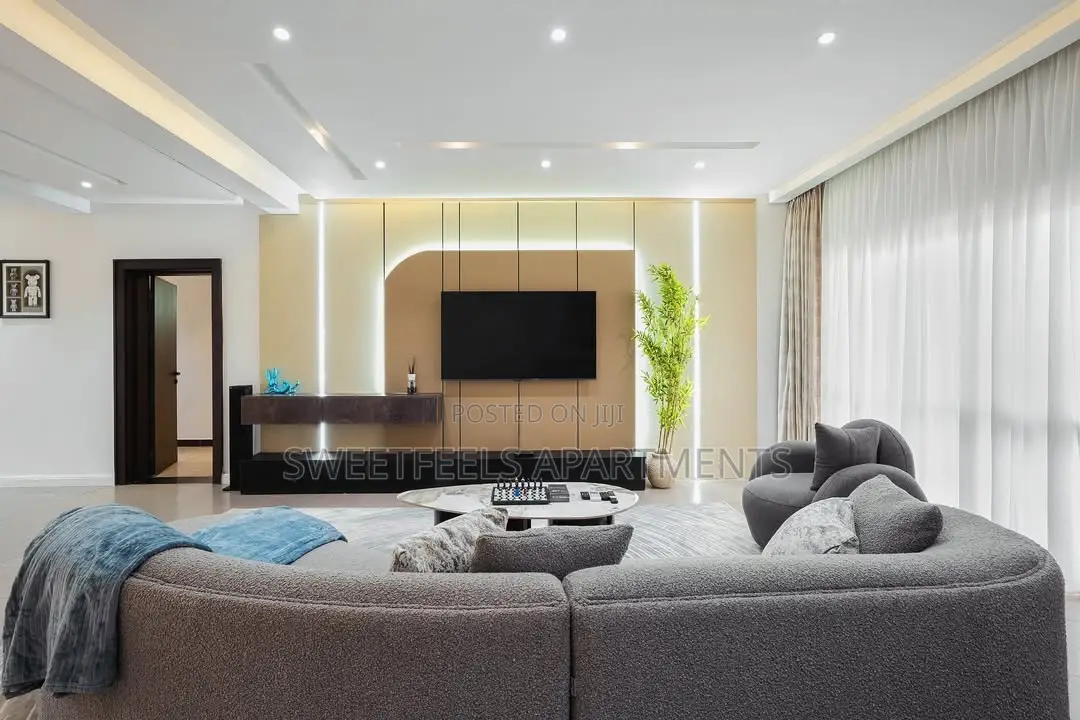 3 Bedroom Apartment in Ikoyi S.W