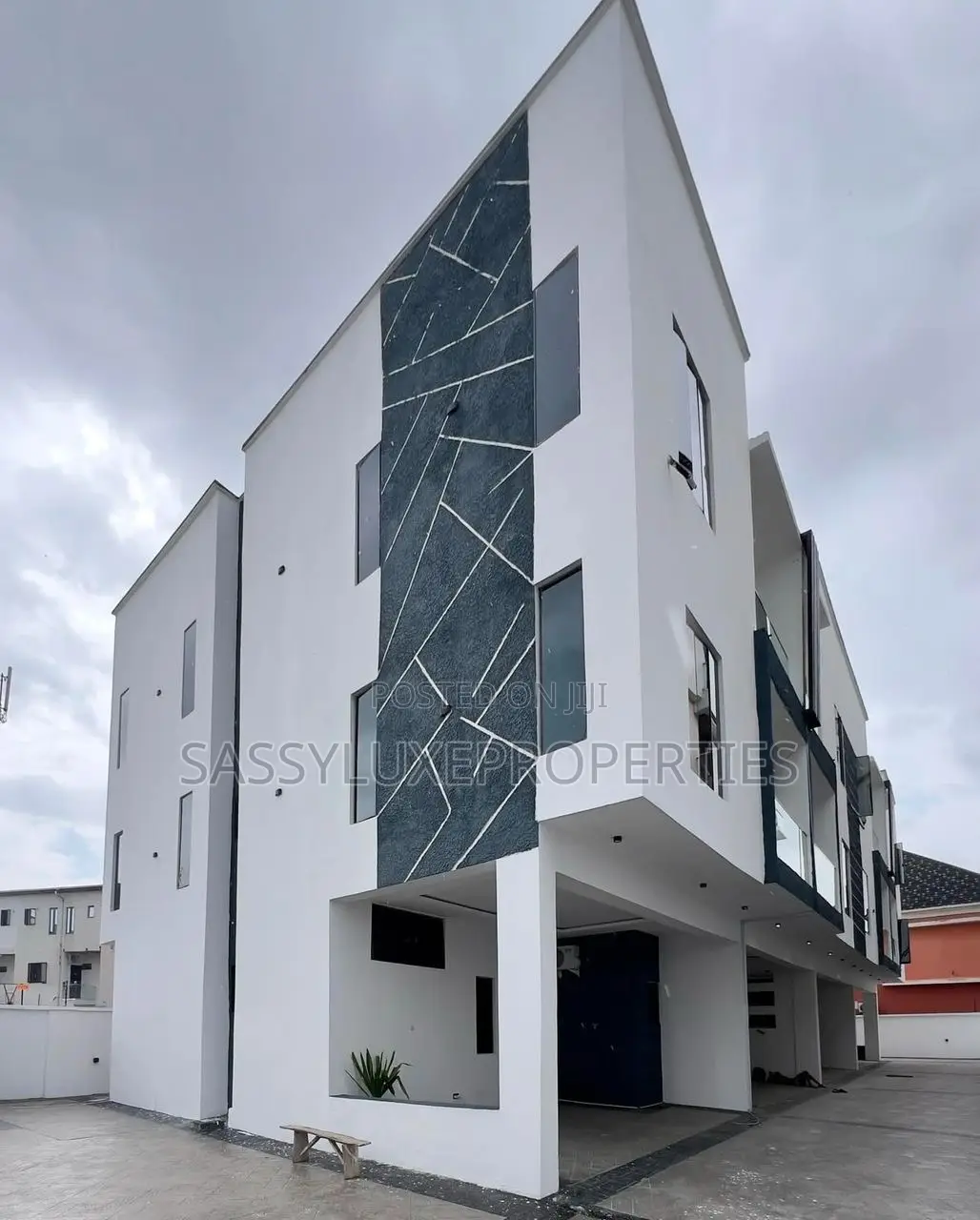 Furnished 3bdrm Bungalow in Aja Garden, Lekki Expressway for sale in Lekki Expressway