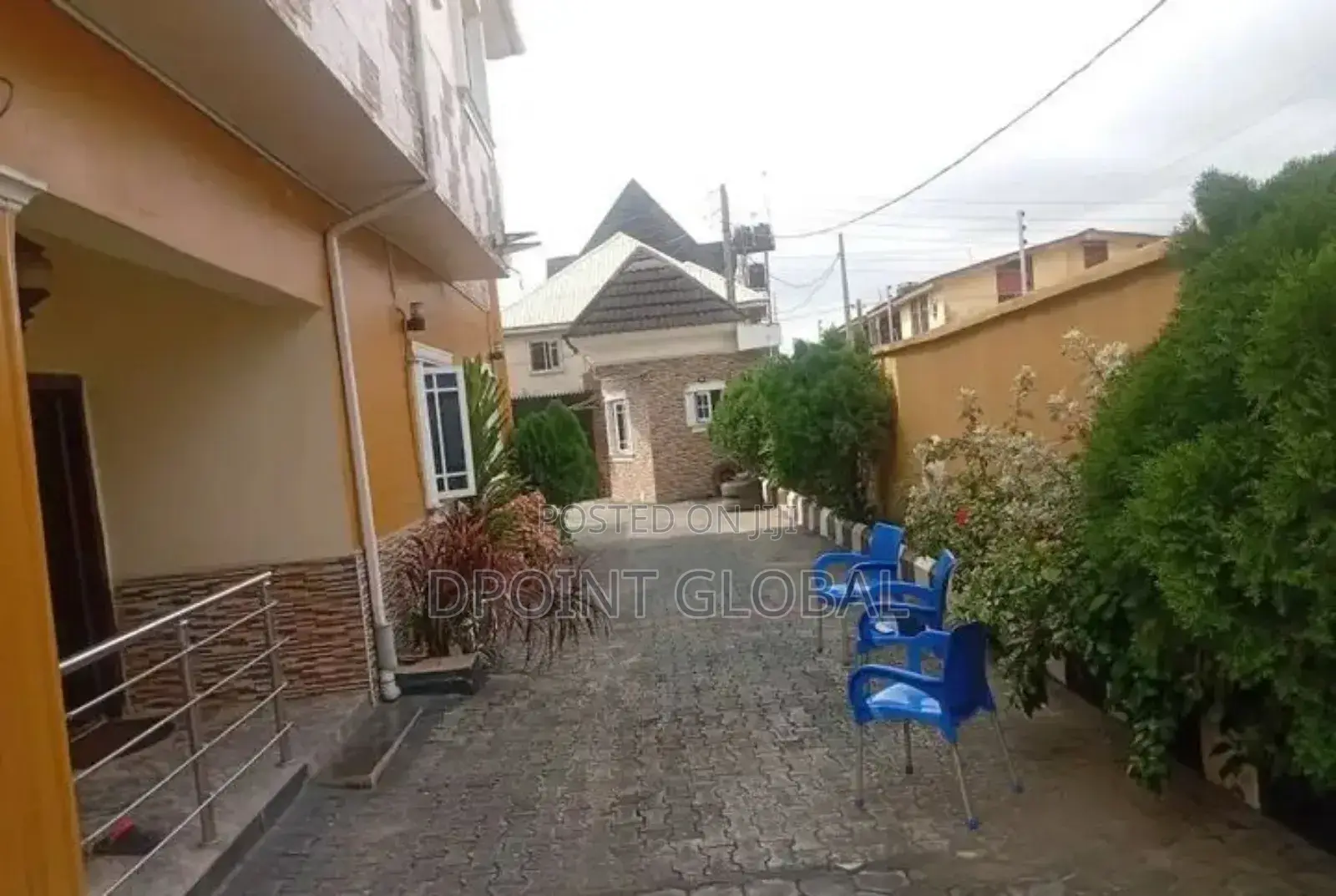 Furnished 8bdrm Duplex in In Estate, Isolo for sale in Isolo