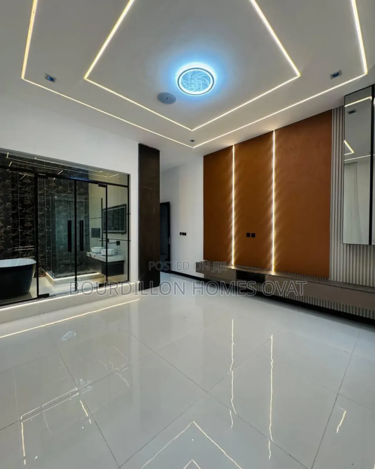 5bdrm Duplex in Chevron Lekki Lagos for sale in Chevron