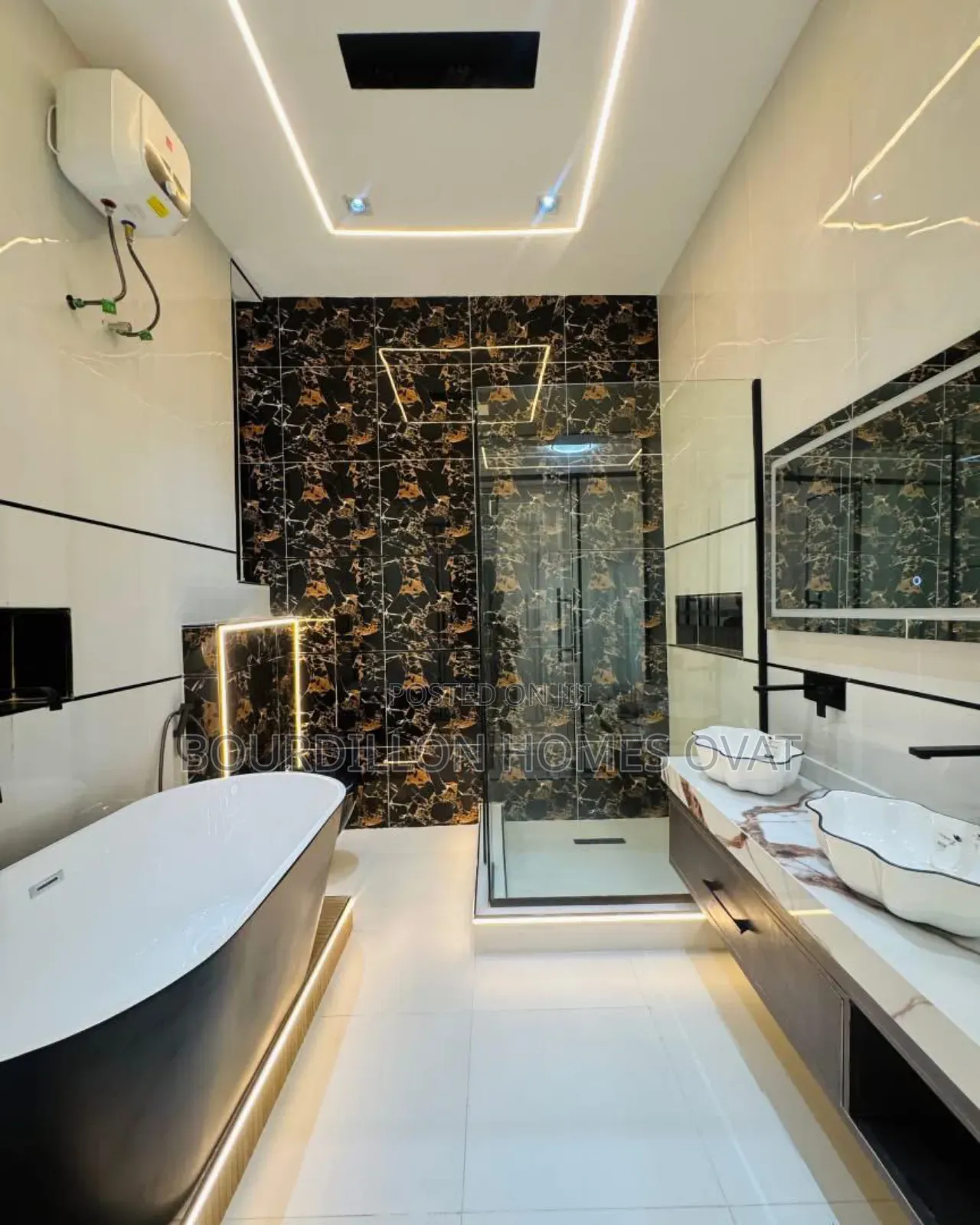 5bdrm Duplex in Chevron Lekki Lagos for sale in Chevron