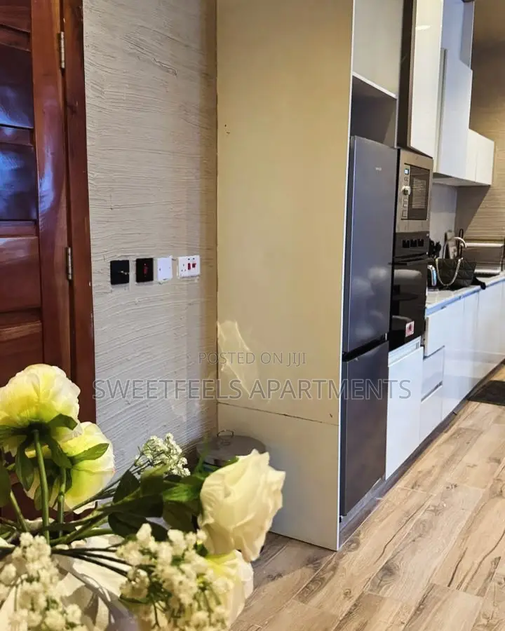 One Bedroom Loft With Fascinating Water View in Lekki Expressway