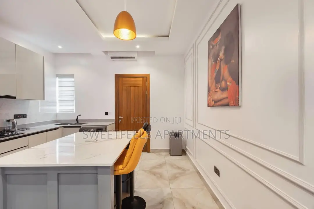 2 Bedroom Maisonette With Top Notch Amenities in Lekki Phase 1