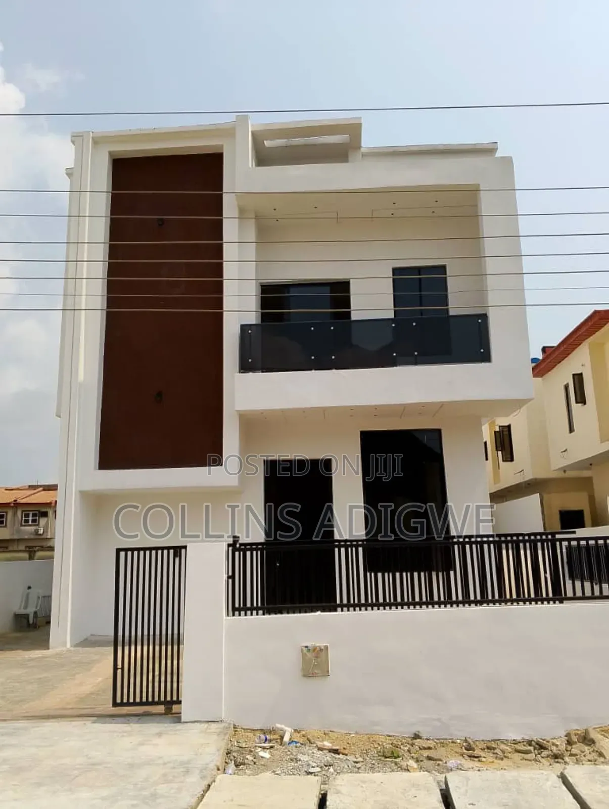 4bdrm Duplex in Call Estate for sale in Sangotedo