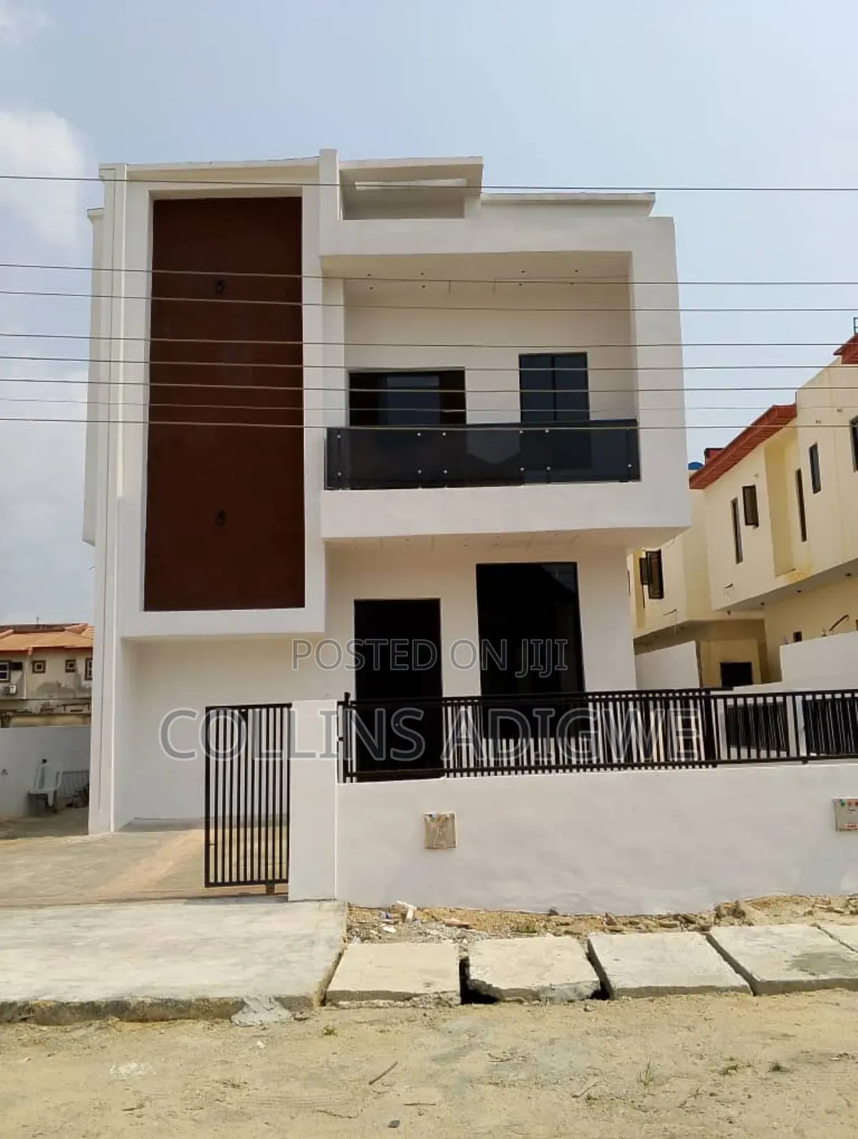 4bdrm Duplex in Call Estate for sale in Sangotedo