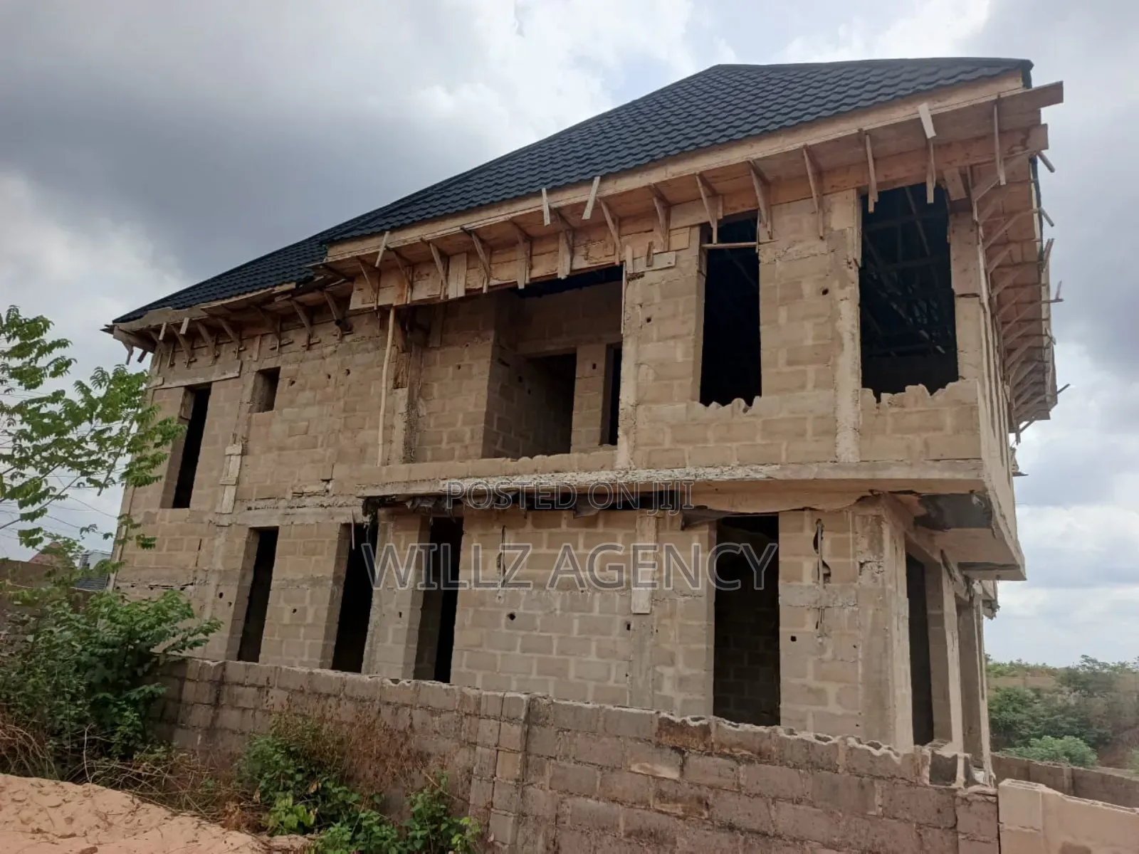 4bdrm Duplex in Enugu for sale in Enugu