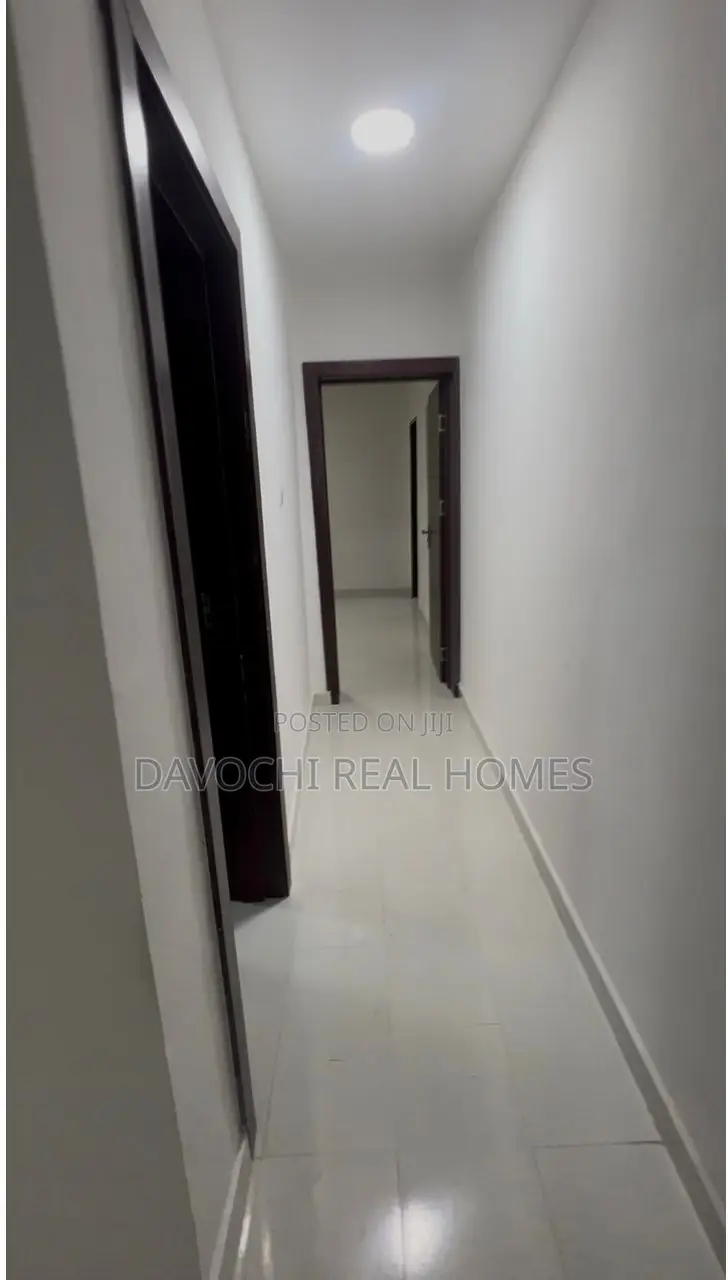 2bdrm Apartment in Orchid Road, Lekki for rent in Lekki Phase 2