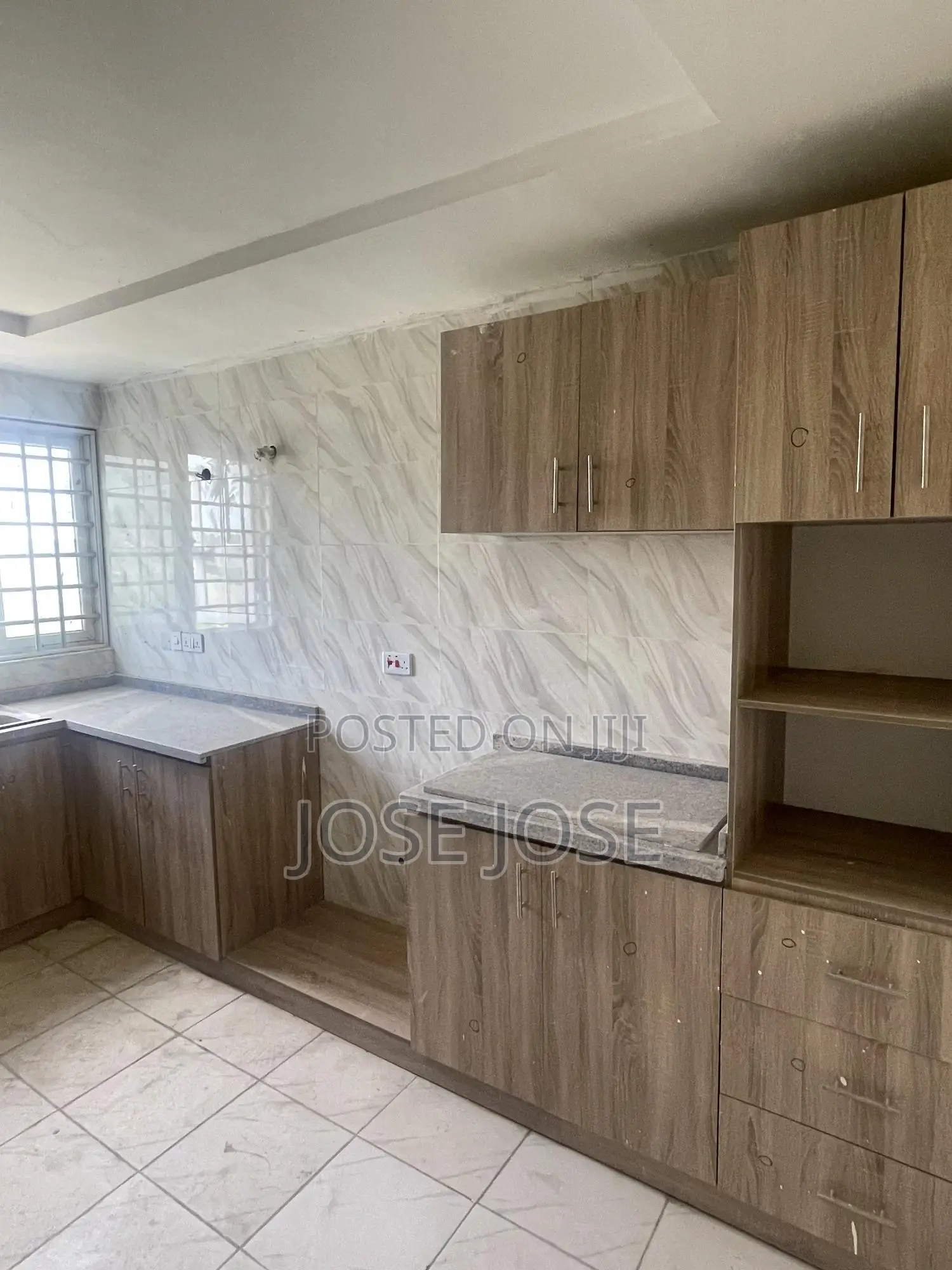 Furnished 3bdrm Block of Flats in Ask Agent, Idu Industrial for rent in Idu Industrial