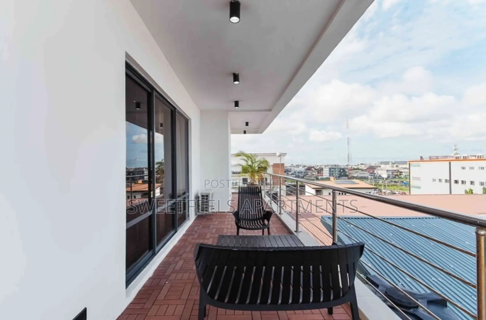 Luxurious New 2 Bedroom Penthouse in Lekki Expressway