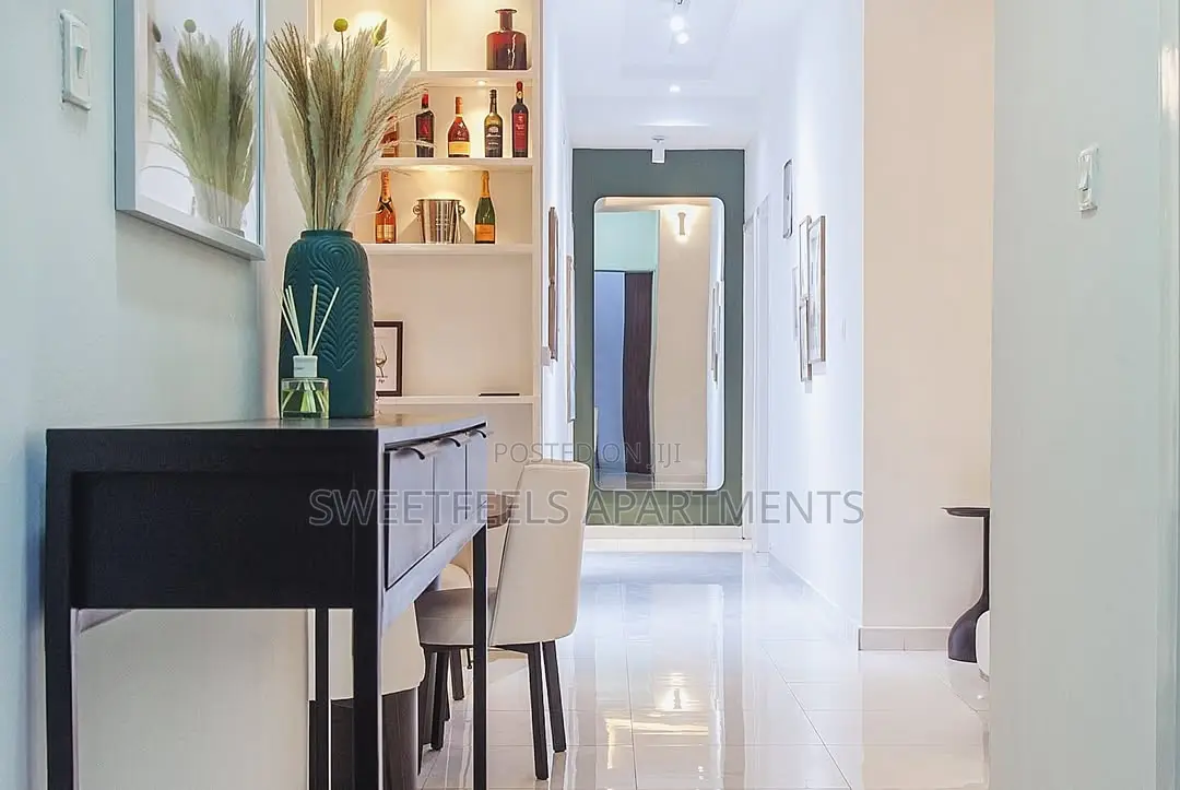 Luxury 3-Bedroom in Victoria Island Extension