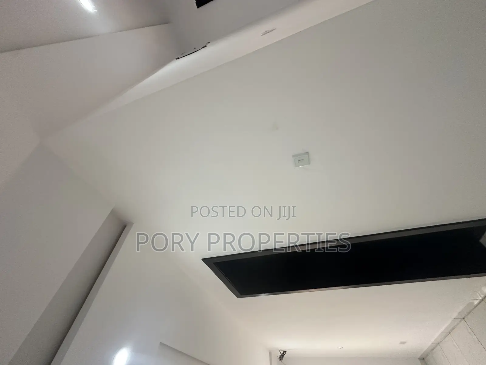 Furnished 4bdrm Duplex in Jericho Gra for sale in Jericho
