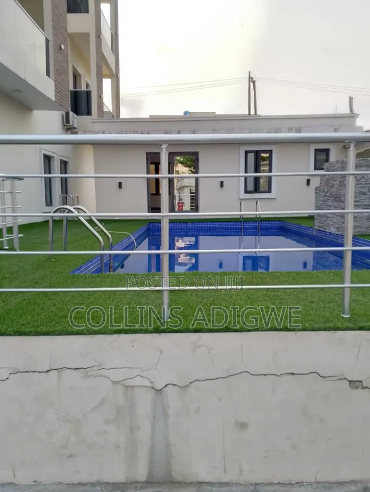 4bdrm Duplex in Parkview Estate for sale in Parkview Estate