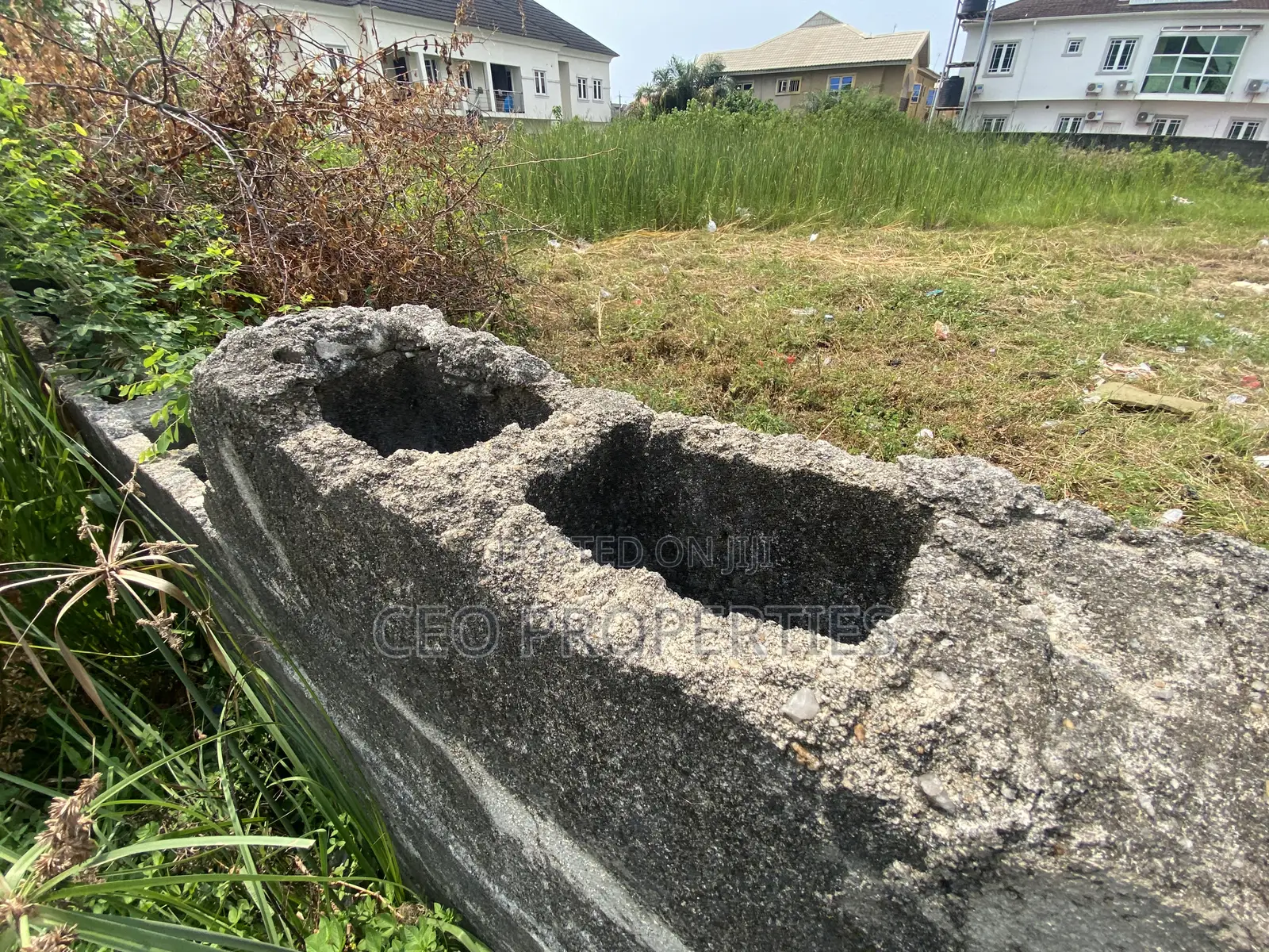 1100sqm 1500sqm (Gov Consent) at Oral/Lekki County in Ikota
