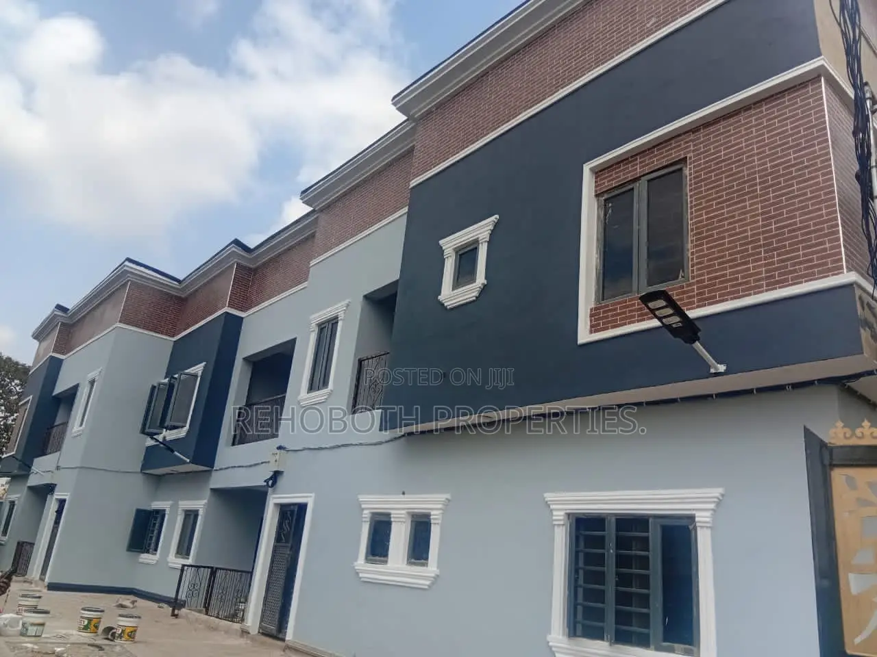 2bdrm Apartment in Beside Hebron Court, Idishin for rent in Idishin