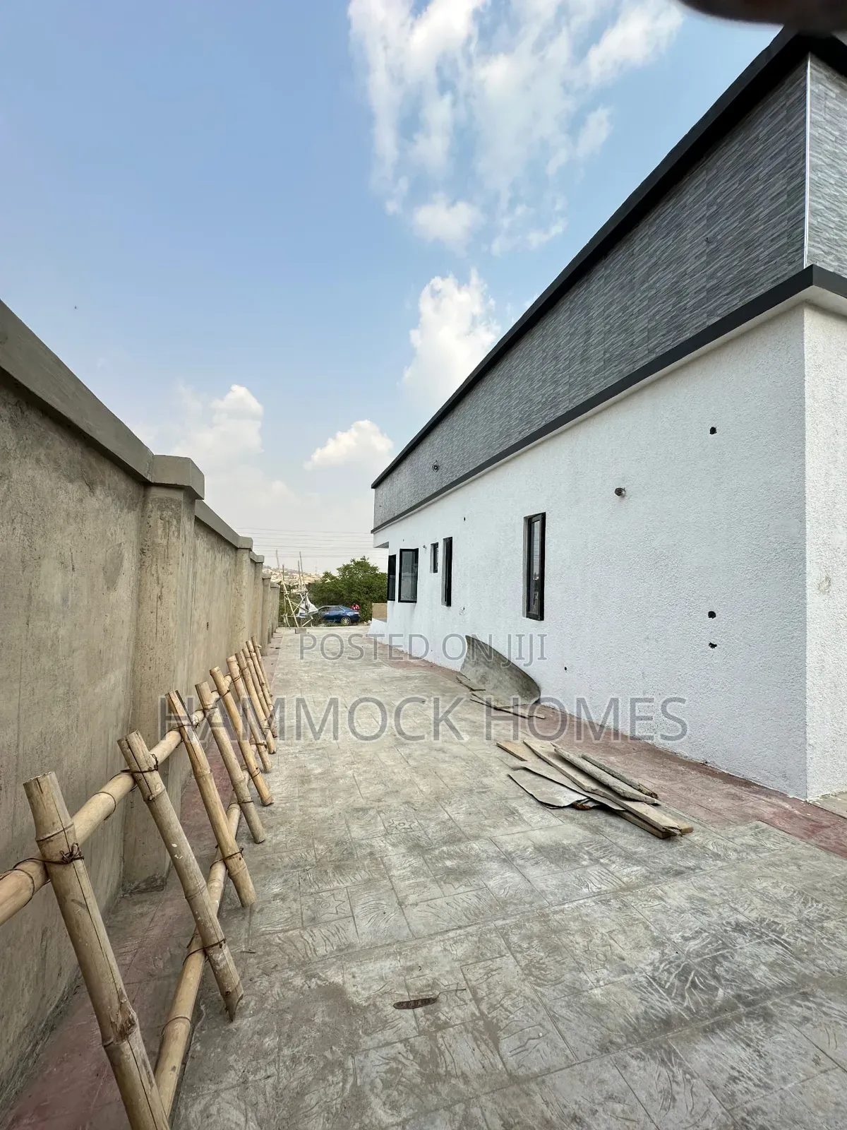 4bdrm Bungalow in Dss Quarters, Jericho for sale in Jericho