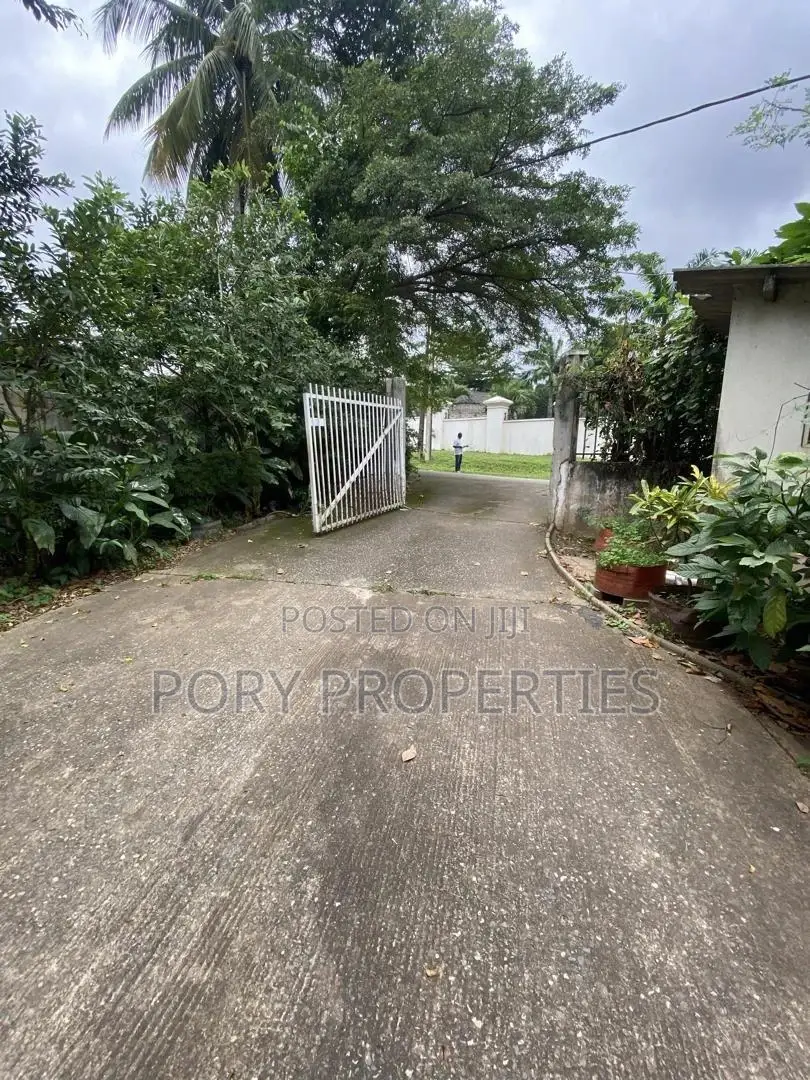 Furnished 3bdrm Duplex in Kobiowu, Iyanganku for sale in Iyanganku