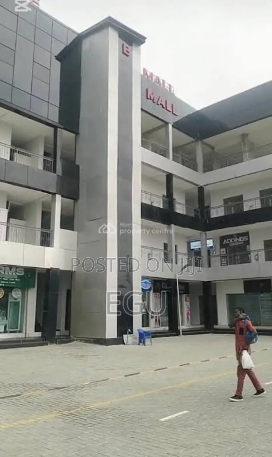 Strategic Shop at Ogui Road in Enugu