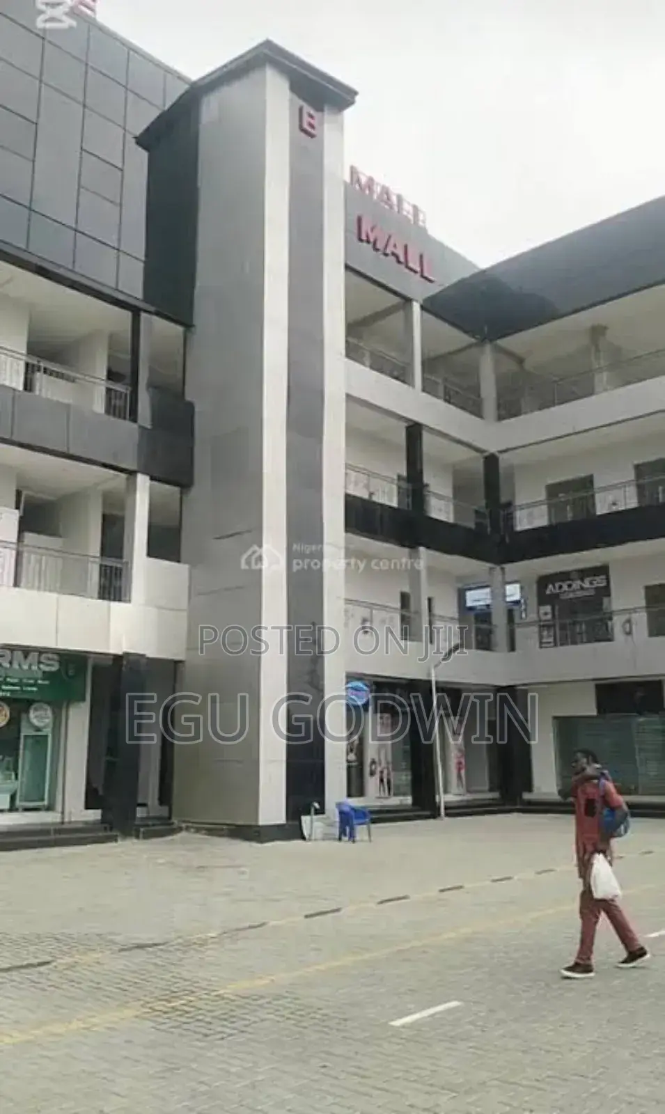 Strategic Shop at Ogui Road in Enugu
