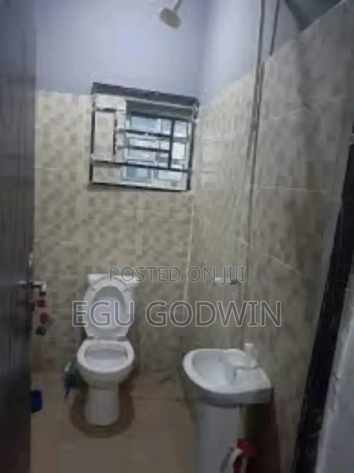 Strategic Shop at Ogui Road in Enugu