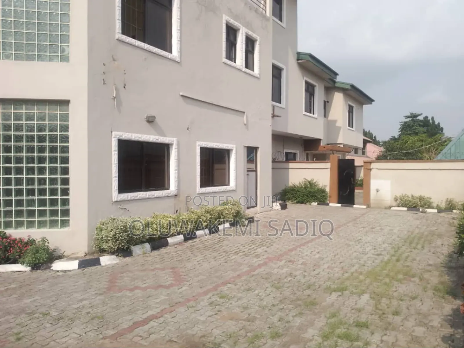 7bdrm Duplex in Gra Ikeja for rent in Ikeja GRA
