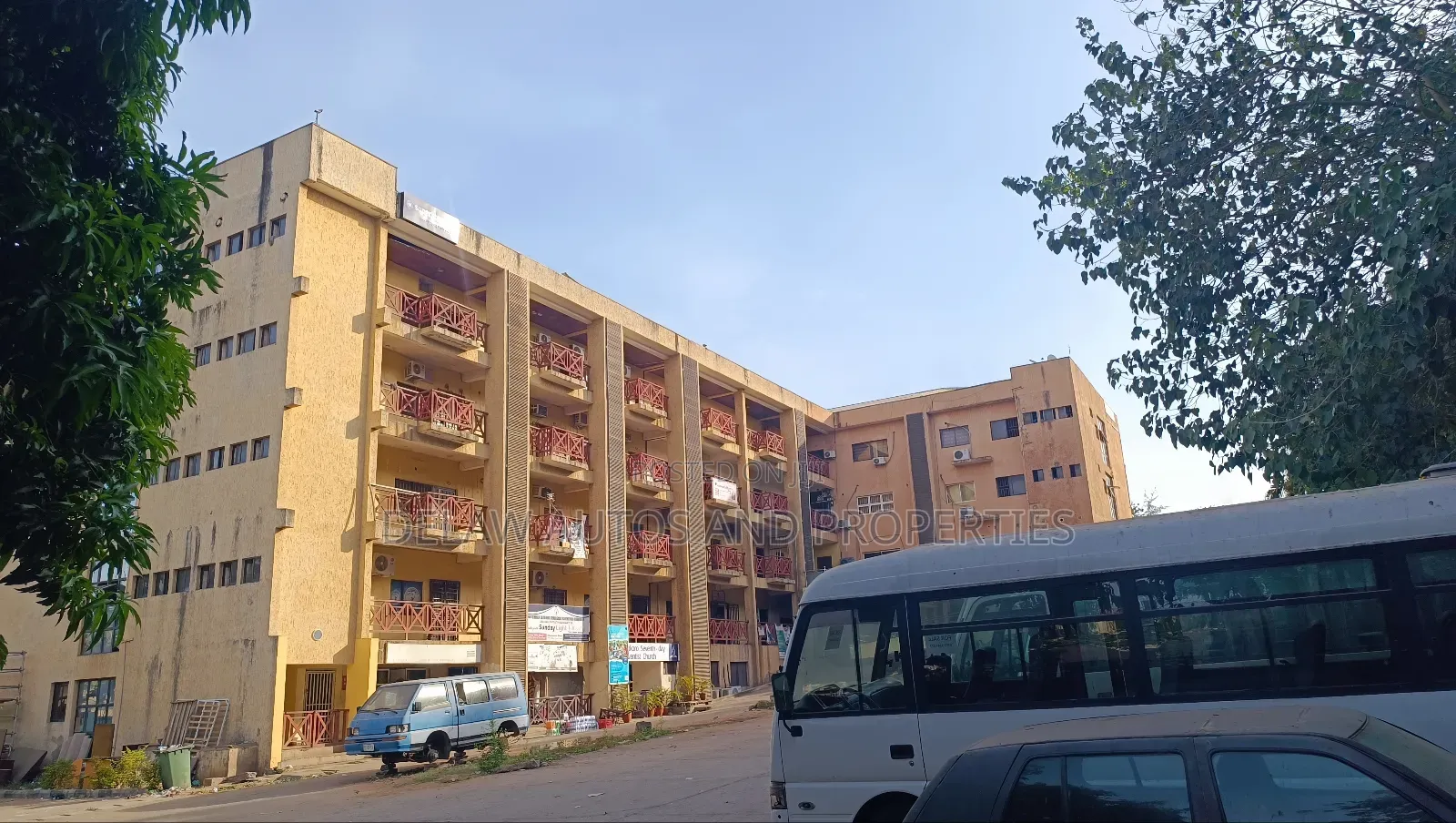 Massive Property For Plaza Or Hotel In The Best Place Of Asokoro in Asokoro