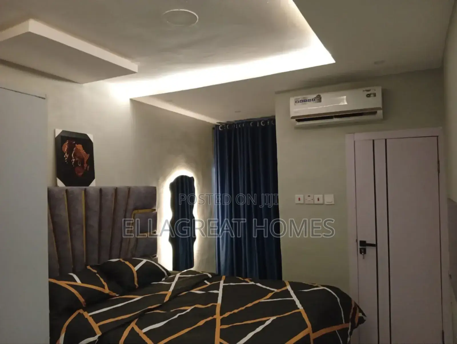 Service Apartment in Mende