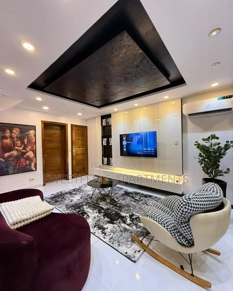 Deluxe 2 Bedroom Terrace Duplex in Ikate