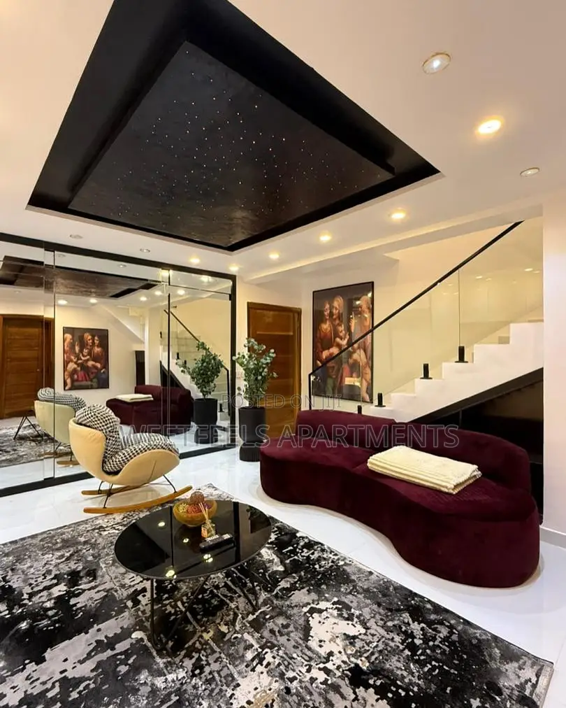 Deluxe 2 Bedroom Terrace Duplex in Ikate