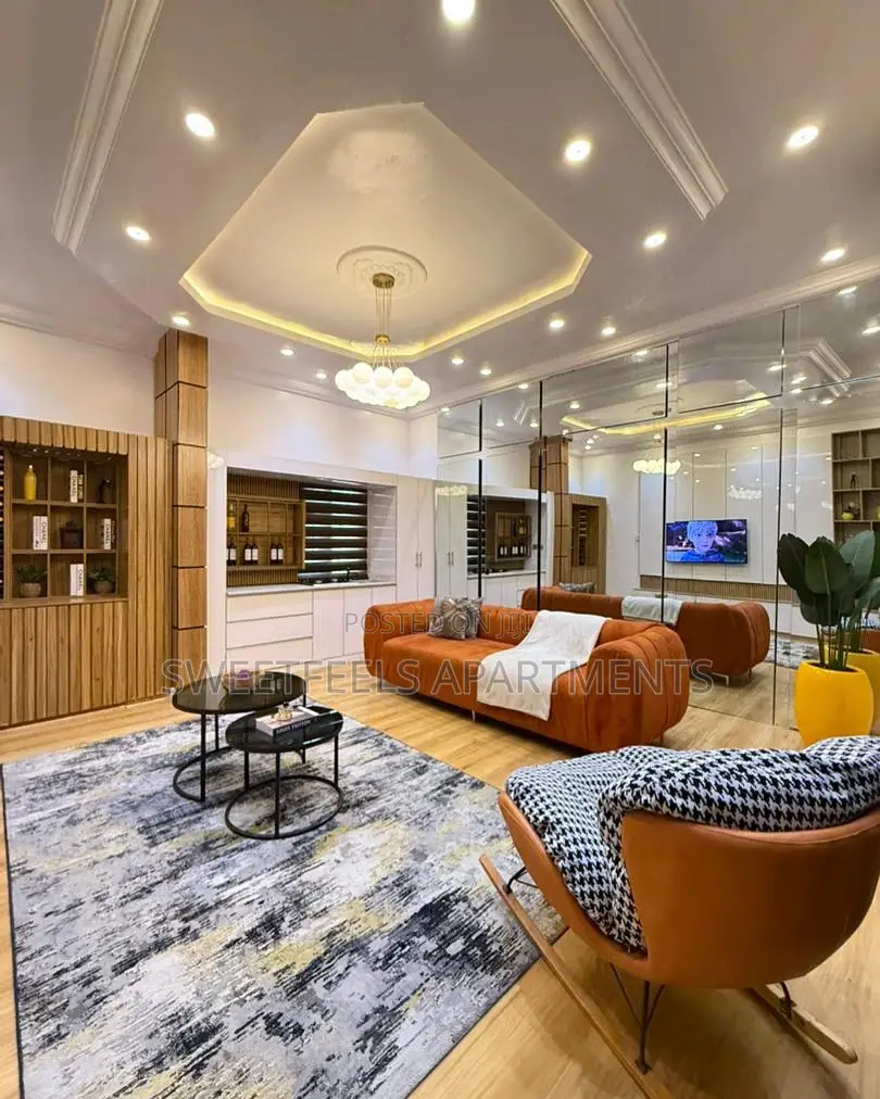 Milano Luxury 1 Bedroom Apartment in Chevron