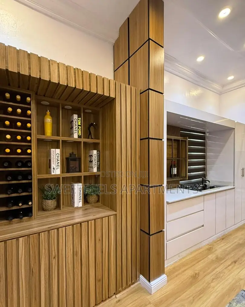 Milano Luxury 1 Bedroom Apartment in Chevron