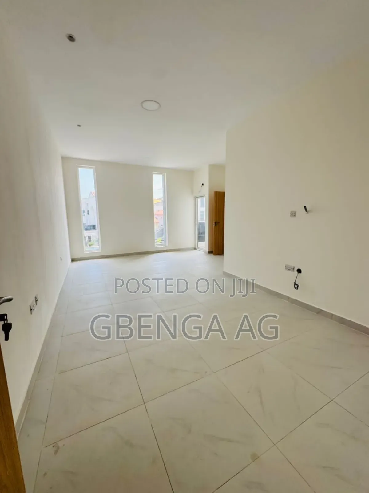 3bdrm Duplex in Ikeja for sale in Ikeja