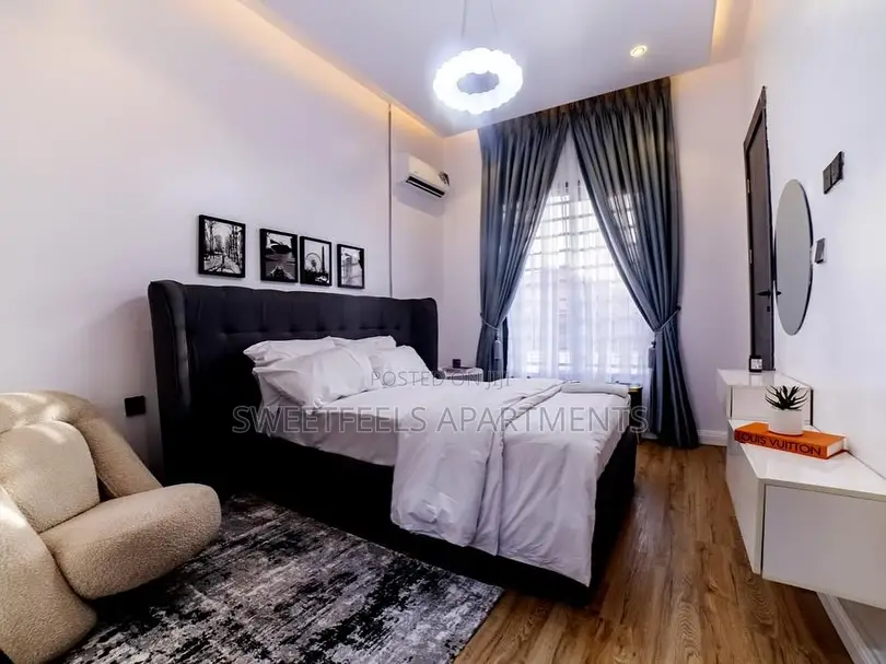Furnished Luxury 3 Bedroom Apartment in Lekki Phase 1